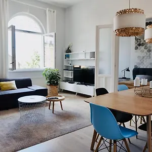  Daire Homes